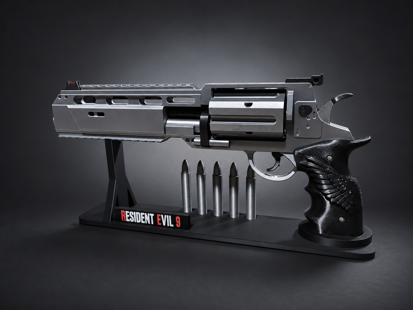 Resident Evil Requiem Revolver Prop Replica – 1:1 Scale Non-Functional Cosplay Display Piece – Hand Painted