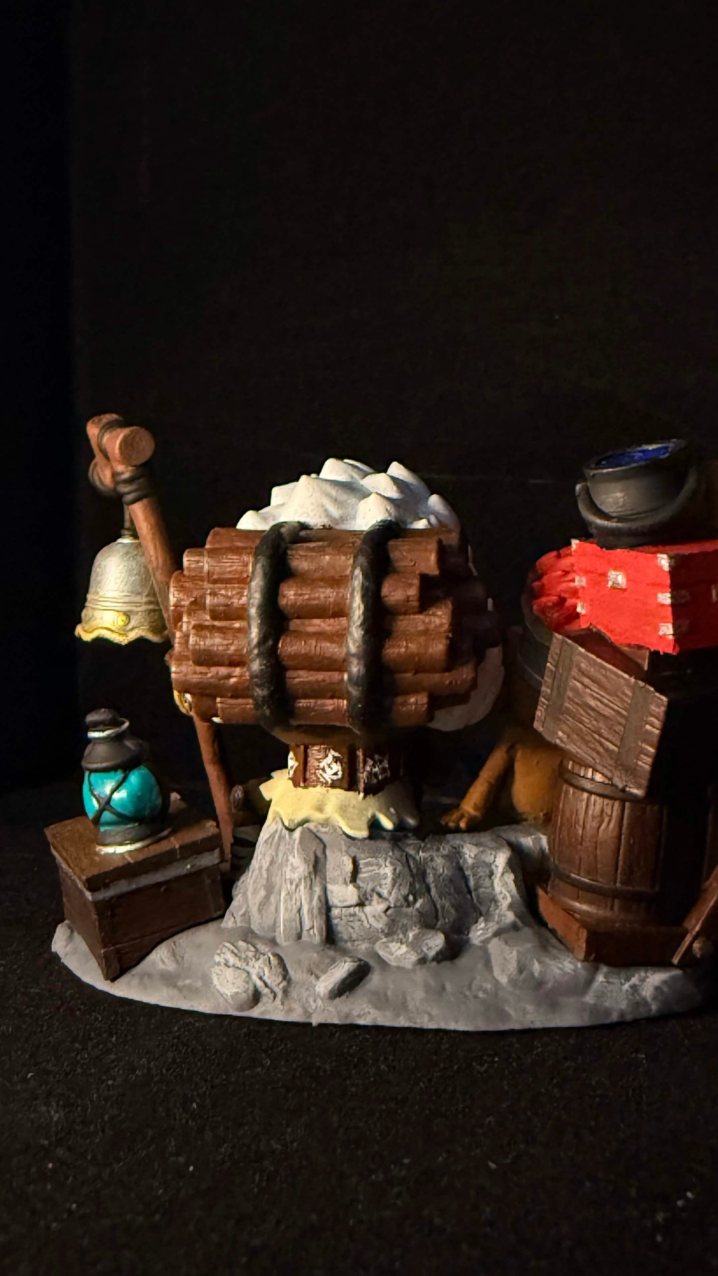 Clair Obscur Expedition 33 Monoco & Noco Diorama – Hand Painted UV Reactive Resin Statue | Collector Display